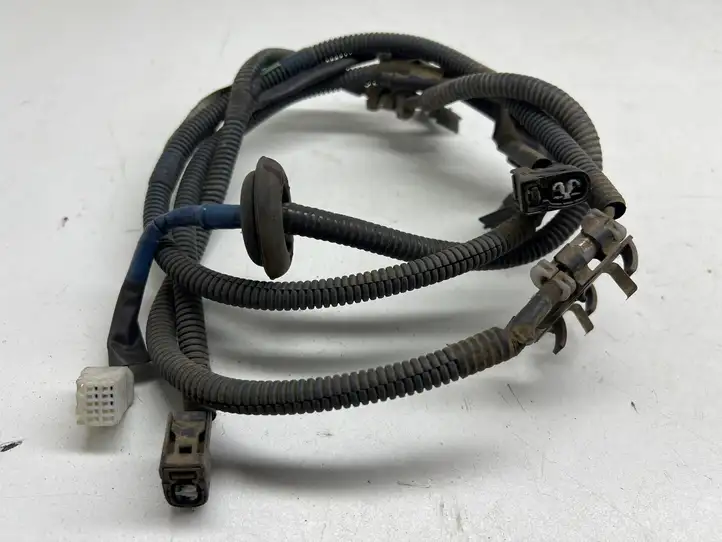 Lexus LS 430 (2000 - 2003) 9091902255 Прочая электропроводка — фото 1