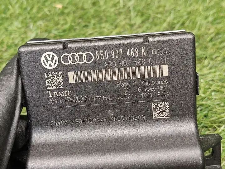 Audi Q5 SQ5 (2012 - 2017) 8R0907468N Модуль Gateway — фото 4