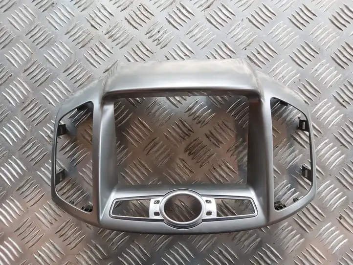 Chevrolet Captiva (2011 - 2013) 20865683 Прочие детали салона — фото 1