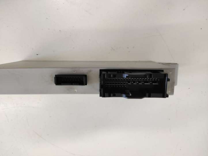 BMW 5 E60 E61 (2004 - 2010)  61356965050 Mодуль kомфортa