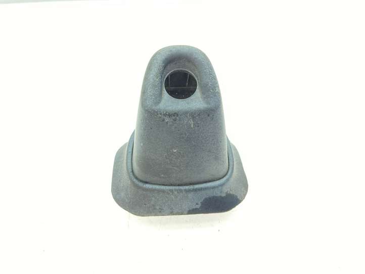 Subaru Forester SF (2000 - 2003)   Крышка форсунки омывателя фары