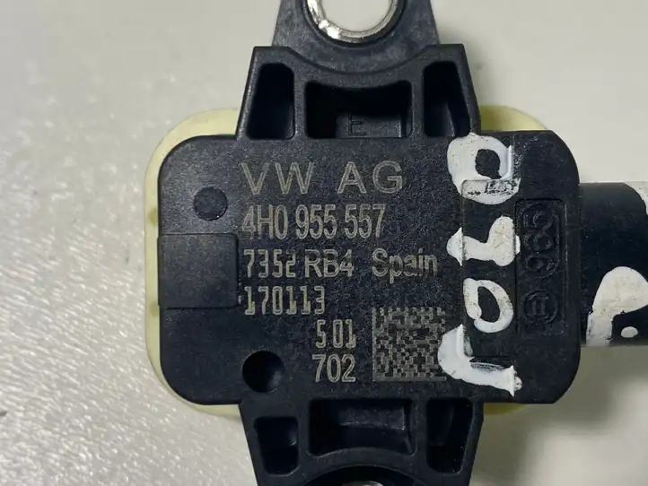 Volkswagen Polo VI (2015 - 2019) 4H0955557 Датчик удара SRS — фото 3