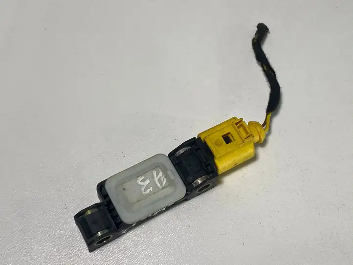 Audi A3/S3 8L (2000 - 2003) 4B0959643E Датчик удара SRS — фото 3