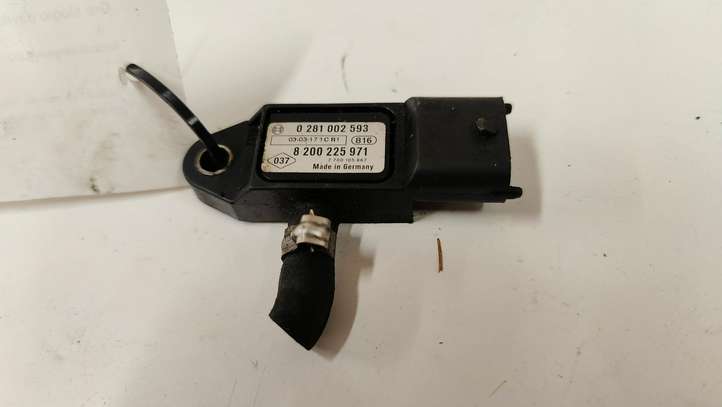 Renault Megane II (2002 - 2005)  0281002593 Датчик давления воздуха