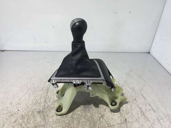 Honda Civic (2011 - 2017)  GN31105590 Отделка рычага переключения передач (кожа, головка)