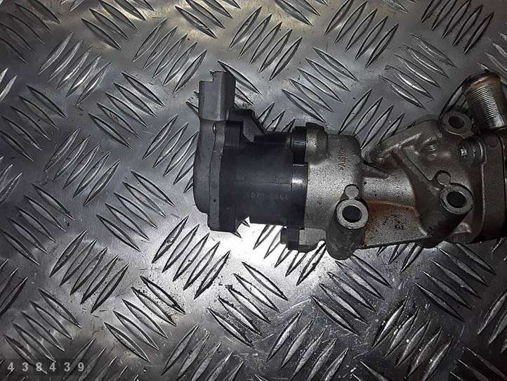 Citroen C6 (2005 - 2012)  4U3Q9Y493BJ Охладитель EGR
