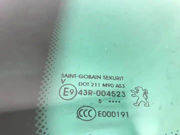 Peugeot 3008 I (2008 - 2015) 43R004523 Заднее боковое стекло — фото 3