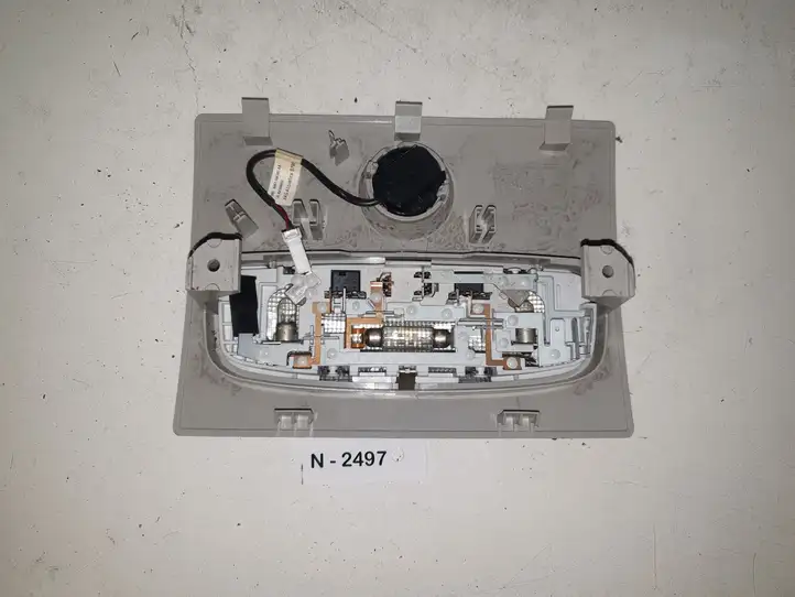 Ford C-MAX I (2007 - 2010) 3M51R045B54AA Передняя подсветка — фото 4