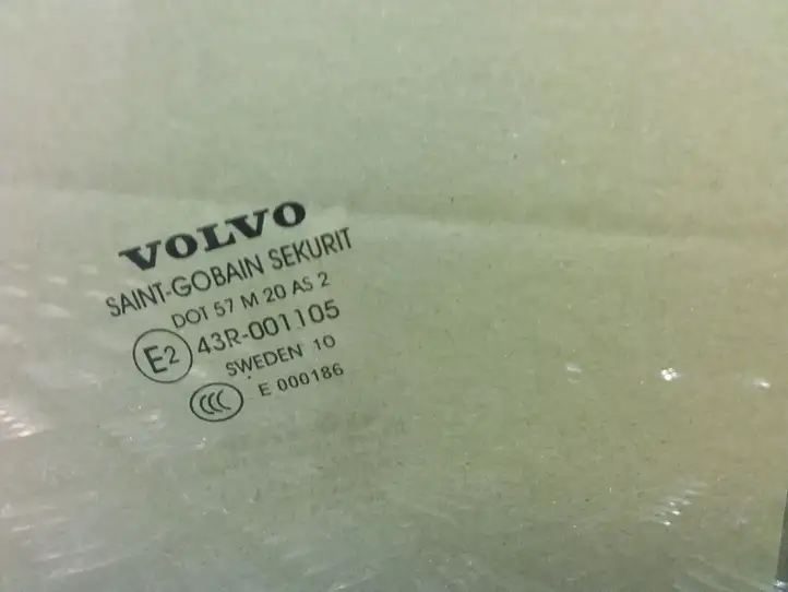 Volvo S60 (2010 - 2013) 43R001105 Стекло задней двери — фото 4