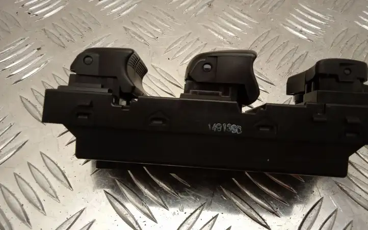 Nissan Qashqai (2013 - 2017) 809614EH0AX Блок кнопок стеклоподъемников — фото 4