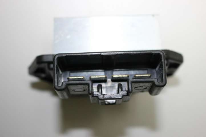 Lexus RX 350 (2006 - 2009)  4993002121 Реостат вентилятора печки
