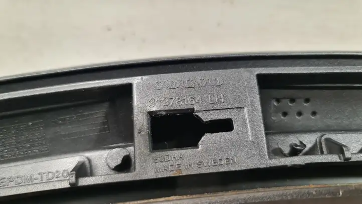 Volvo XC90 (2014 - 2019) 31378164 Молдинг заднего крыла — фото 3