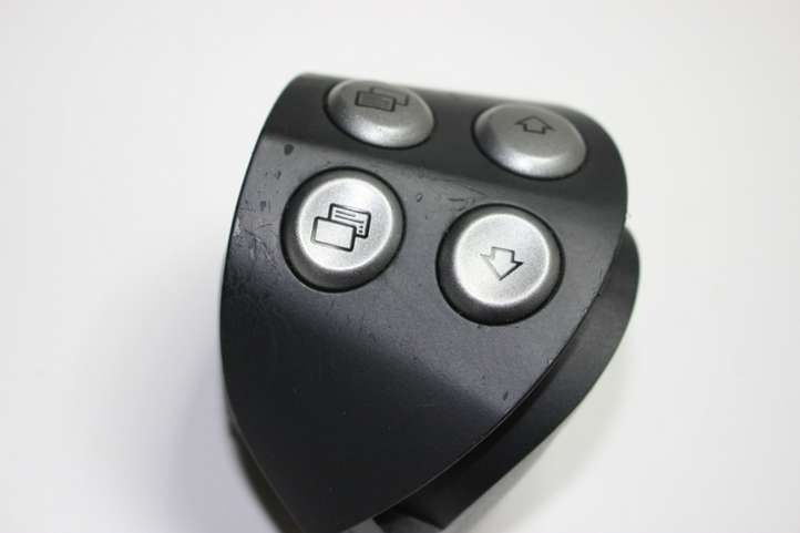 Mercedes-Benz SLK R171 (2005 - 2011)  A1718206610 Кнопки рулевого колеса
