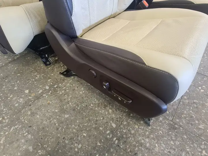 Lexus RX 450H (2015 - 2019) Комплект салона — фото 6