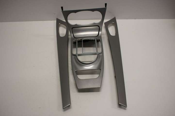 Mercedes-Benz SL R230 (2001 - 2012)  A2306801007 Отделка внутренней панели