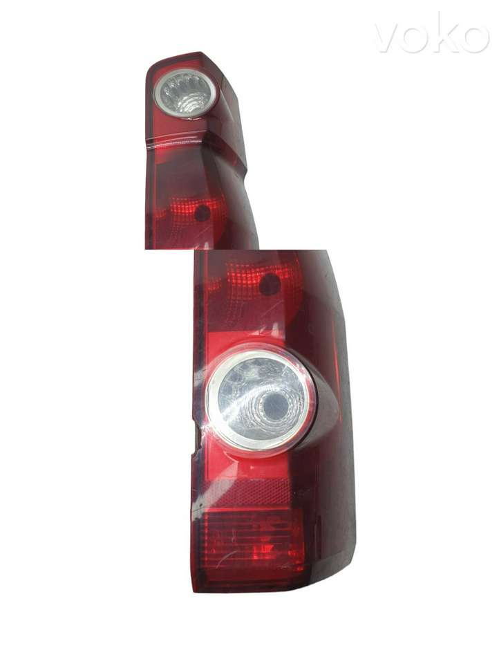 Volkswagen Crafter (2006 - 2016)  084411989R Задний фонарь в кузове
