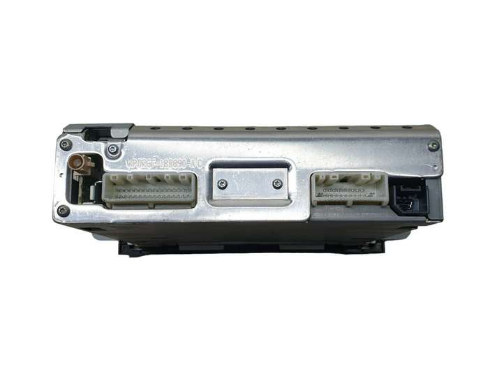 Renault Trafic III (X82) (2014 - )  0150147711 Радио/ проигрыватель CD/DVD / навигация