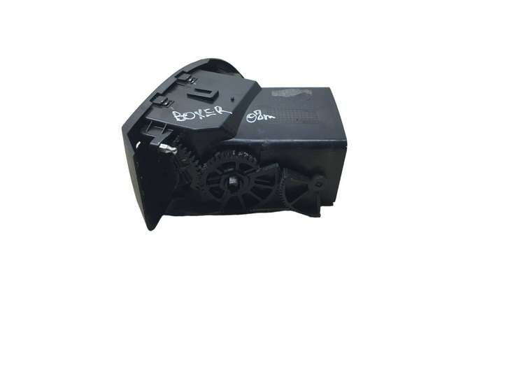 Peugeot Boxer (2007 - 2014)  ST43582 Боковая воздушный дефлектор