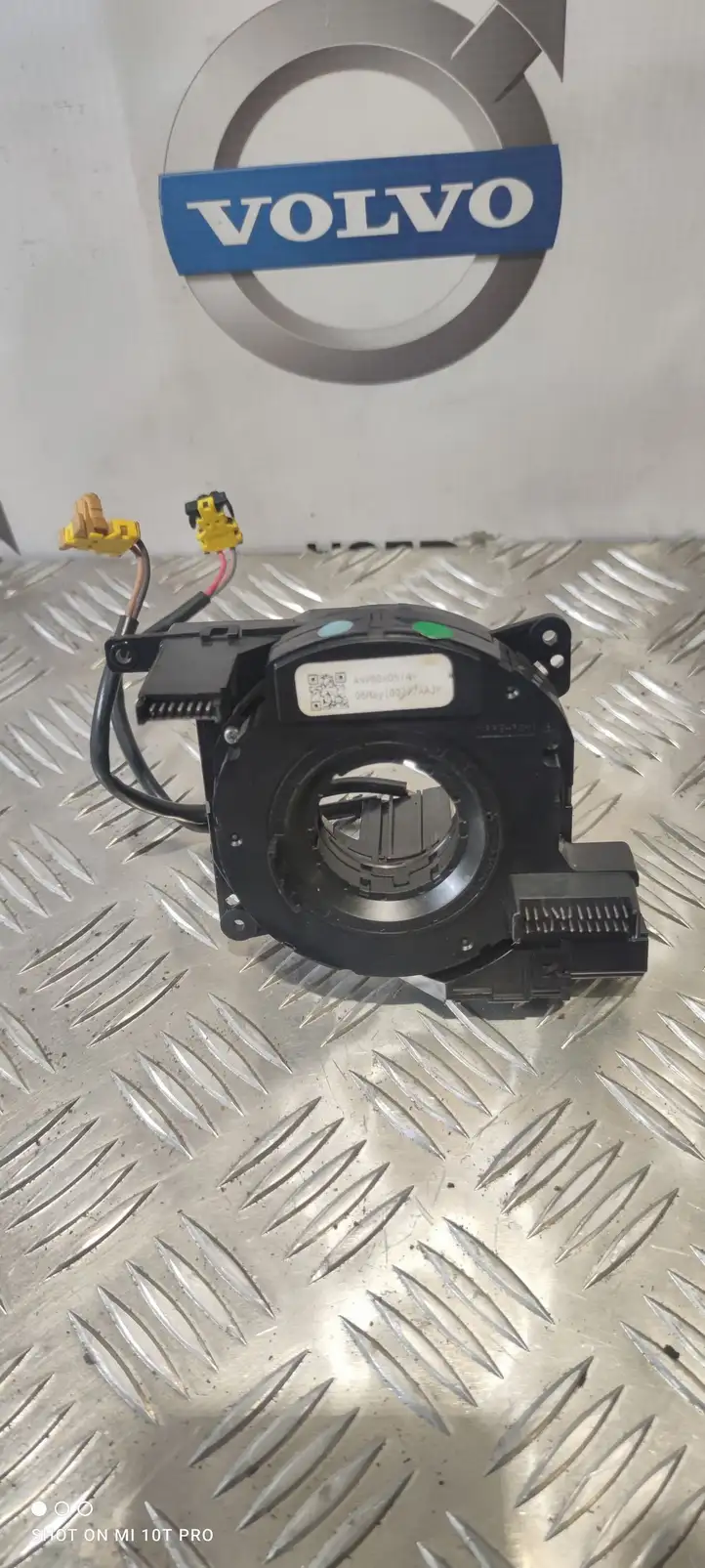 Volvo V70 (2007 - 2013) ANP80H057A30669862 Контактное кольцо SRS — фото 1