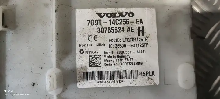 Volvo XC70 (2004 - 2007) 30765624 Модуль комфорта — фото 2