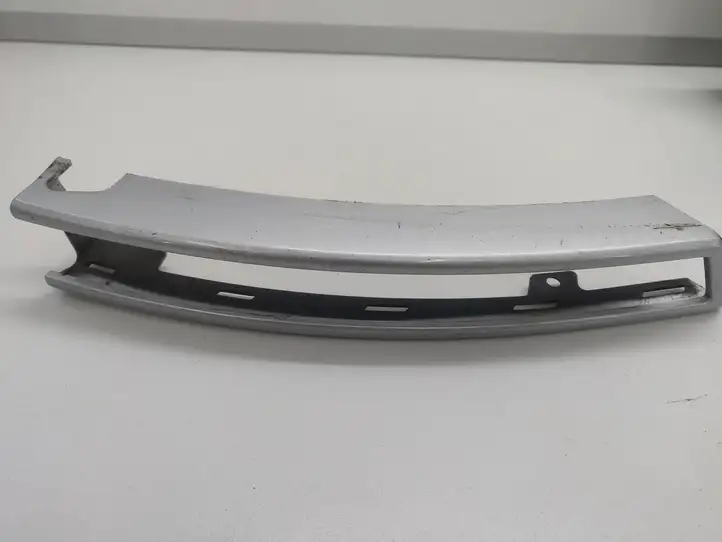 Volkswagen PASSAT B6 (2005 - 2010) 3C0807718C Молдинг переднего бампера — фото 1