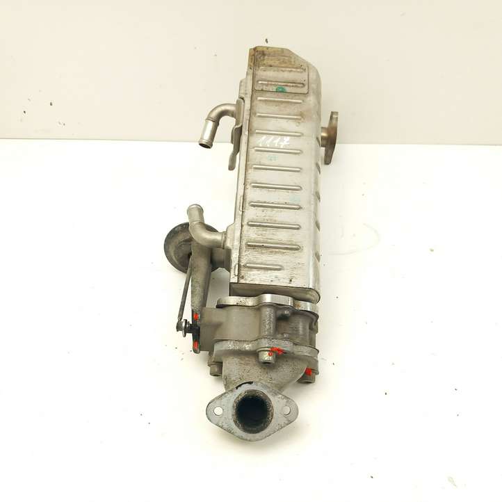 Toyota Hilux (2008 - 2011)  2560130080D Охладитель EGR