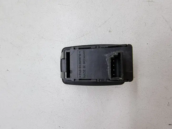 BMW 5 E60 E61 (2004 - 2010) 9113773 Кнопка стеклоподъемников — фото 2