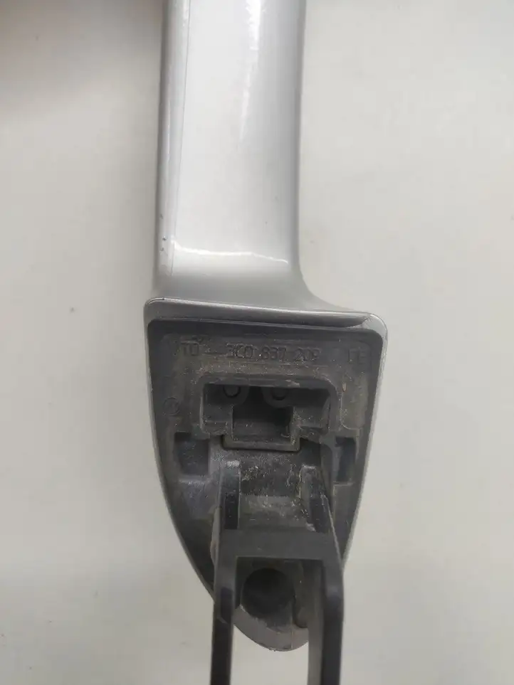 Volkswagen PASSAT B6 (2005 - 2010) 3C0837209 Наружная ручка двери — фото 2