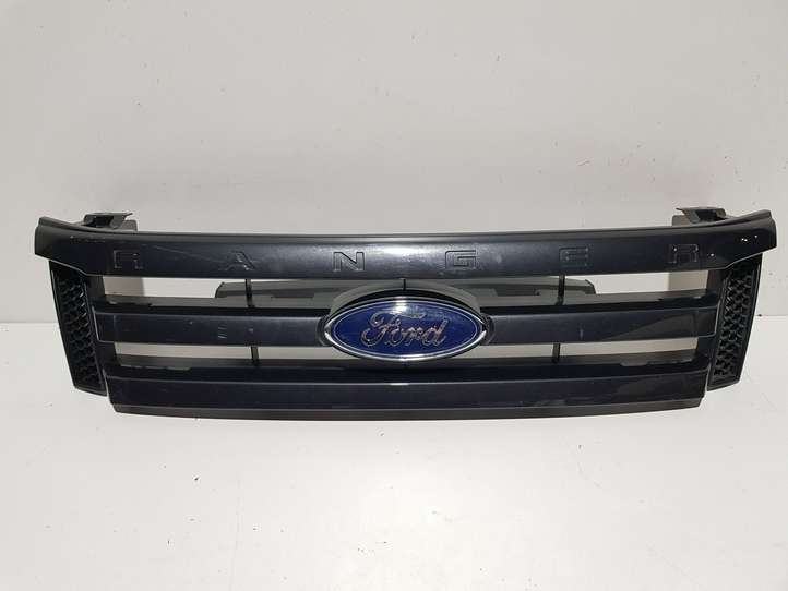 Ford Ranger (2011 - 2015)  AB398178AD Верхняя решётка
