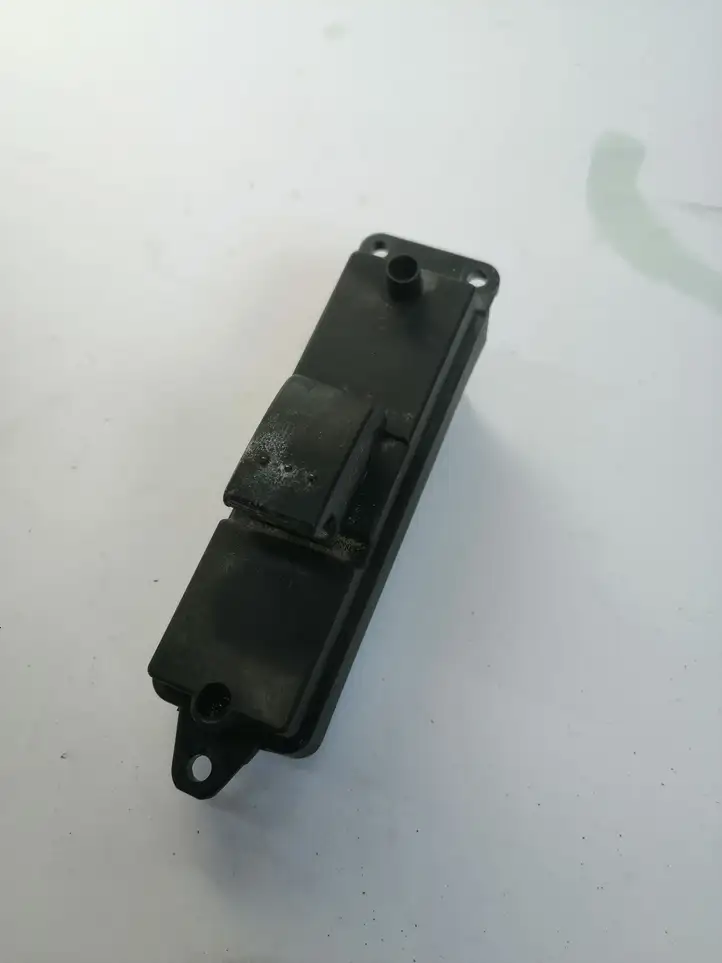 Mazda 3 I (2003 - 2006) 03123120BP4K Кнопка стеклоподъемников — фото 1