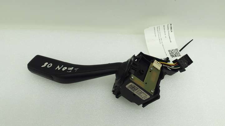 Seat Leon (1P) (2005 - 2012)  1K0953513E Ручка поворотов/ фонарей