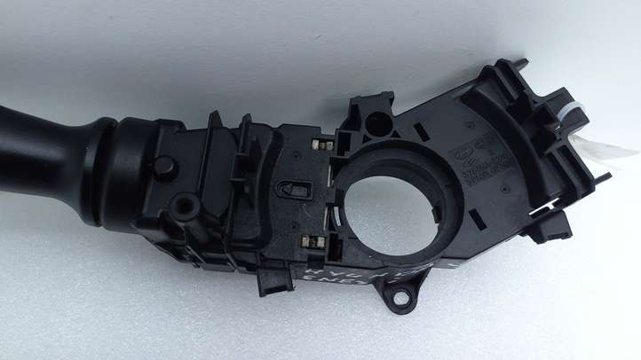 Hyundai Genesis (2008 - 2011)  934102M610 Ручка поворотов/ фонарей