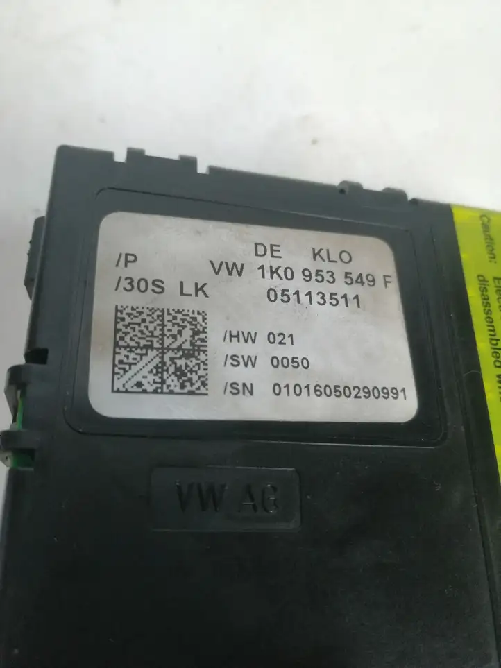 Audi A3/S3 8P (2004 - 2008) 1K0953549F Датчик угла поворота руля — фото 4