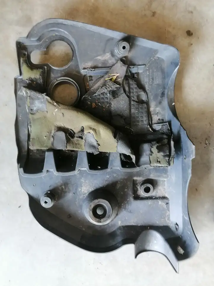 Audi A4 S4 B6 8E 8H (2000 - 2006) Крышка двигателя декоративная — фото 2