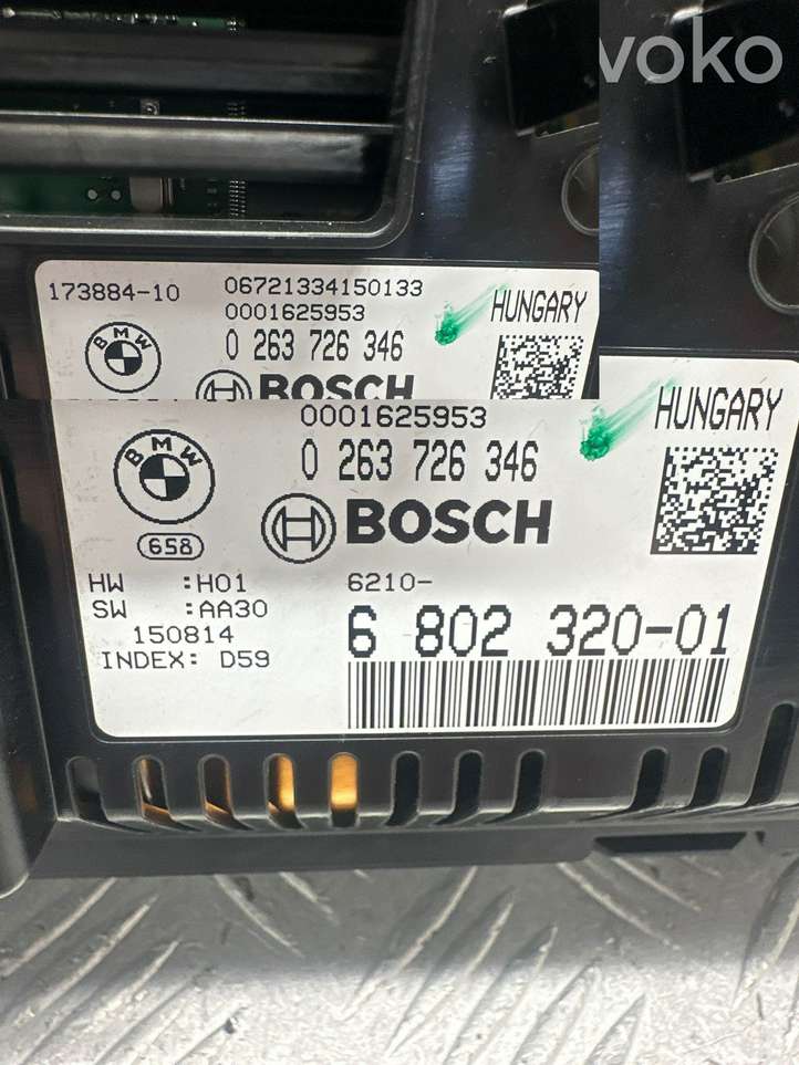 BMW X5 F15 (2013 - 2017)  17388410 Спидометр (приборный щиток)