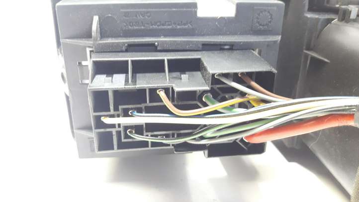 Opel Astra (1998 - 2004)  90580336 Боковая воздушный дефлектор