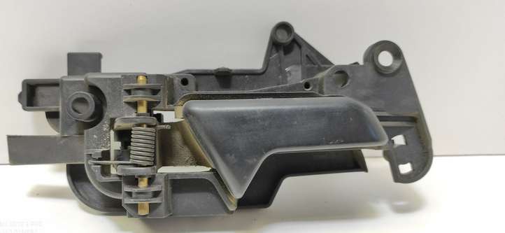 Citroen Xantia (1998 - 2002)  9610679977 Внутренняя ручка