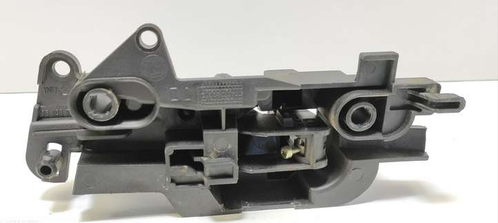 Citroen Xantia (1998 - 2002)  9610679977 Внутренняя ручка