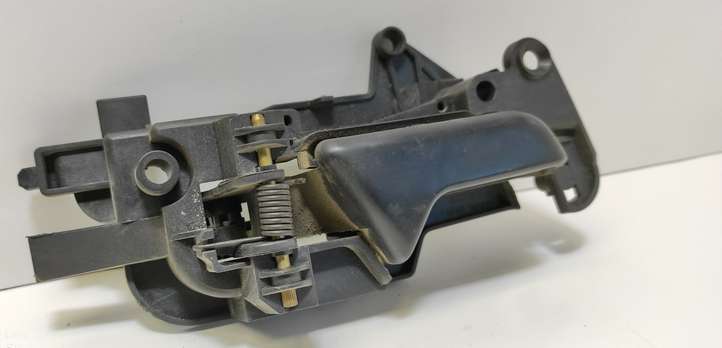 Citroen Xantia (1998 - 2002)  9610679977 Внутренняя ручка