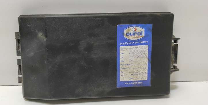 Ford Focus (1998 - 2004)  2M5T14A076AB Крышка ящика предохранителей