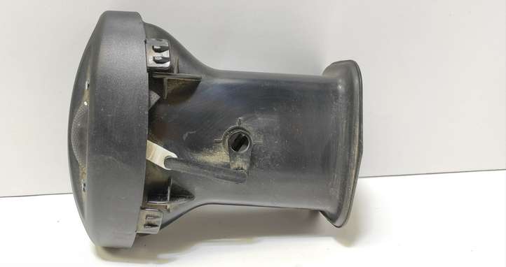 Ford Focus (1998 - 2004)  98AB19893BJ Боковая воздушный дефлектор
