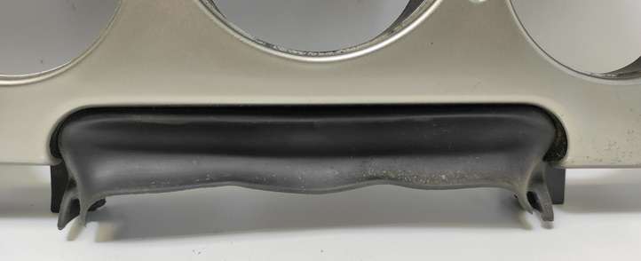 Chrysler PT Cruiser (2000 - 2010)  3695 Отделка приборного щитка