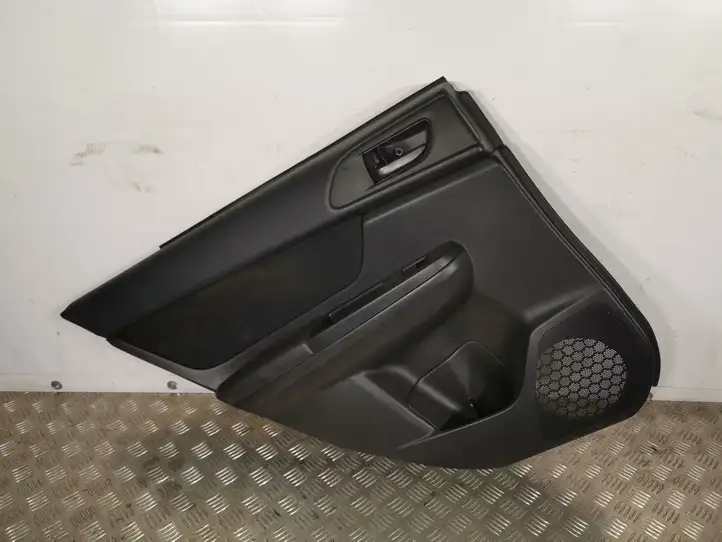 Subaru XV I (2011 - 2018) Обшивка задней двери — фото 1
