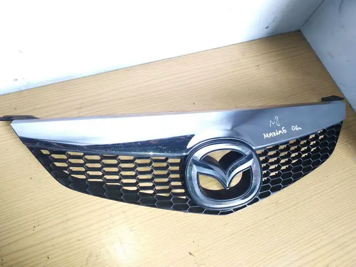 Mazda 6 (2005 - 2007) 60712 Верхняя решетка радиатора — фото 1