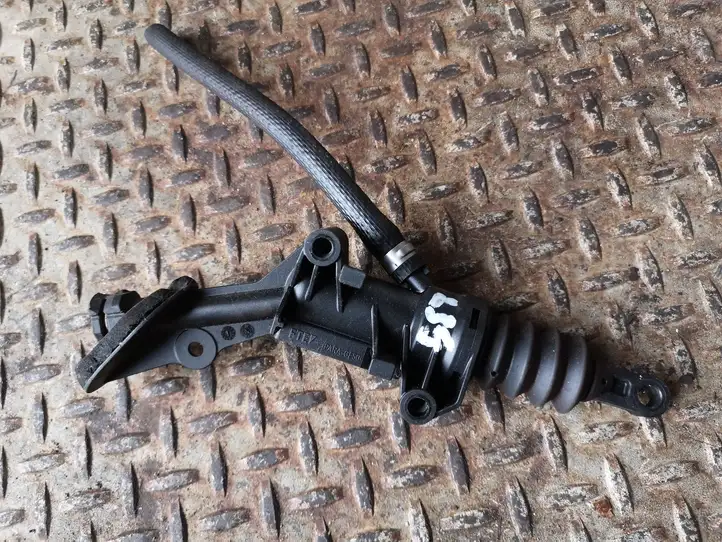 Ford Transit Custom (2014 - ) BK217A543CC Главный цилиндр сцепления — фото 1