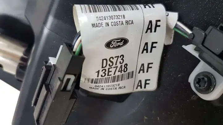 Ford Fusion II (2013 - ) DS73F045P04 Ящик центральной консоли — фото 4