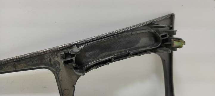 Mercedes-Benz C W203 (2000 - 2007)  A2036809239 Рамка рычага переключения передач