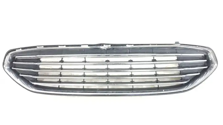 Ford Fusion II (2013 - ) DS738150BDW Верхняя решетка радиатора — фото 1