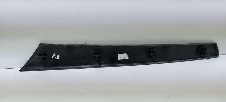 Mercedes-Benz C W203 (2000 - 2007)  A2037200422 Другая деталь отделки пере́дней дверей