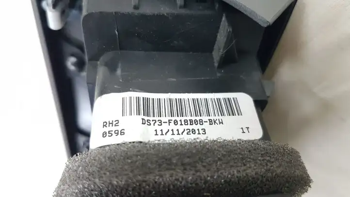 Ford Fusion II (2013 - ) DS73F018B08BKW Боковой воздушный дефлектор — фото 3
